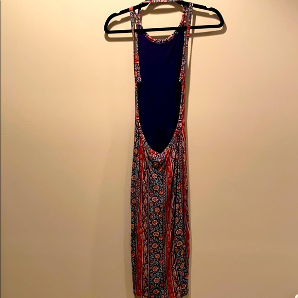 Lulu’s bodycon midi dress - Picture 3 of 4